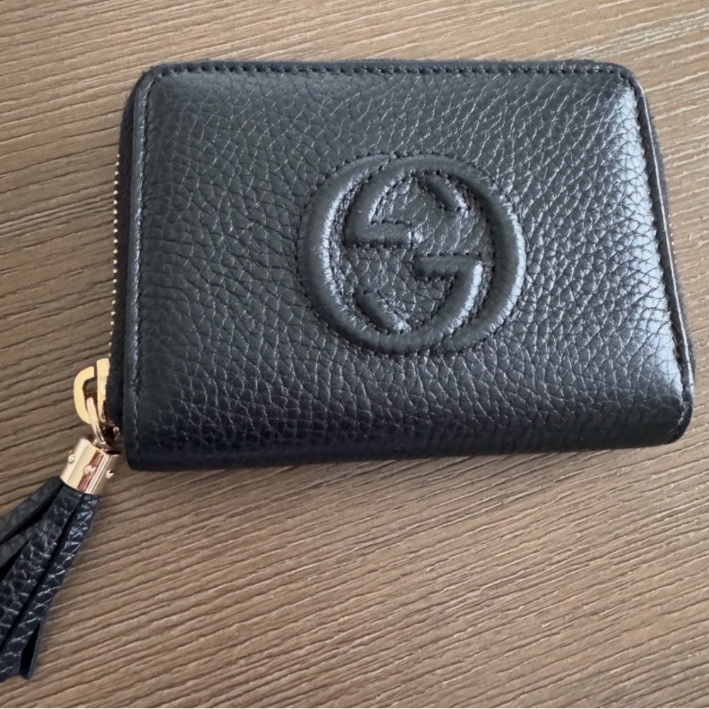 Gucci Black Textured Leather Wallet